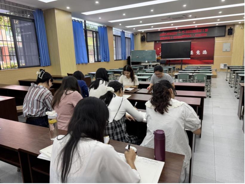 图片 1.jpg 图片 1.jpg