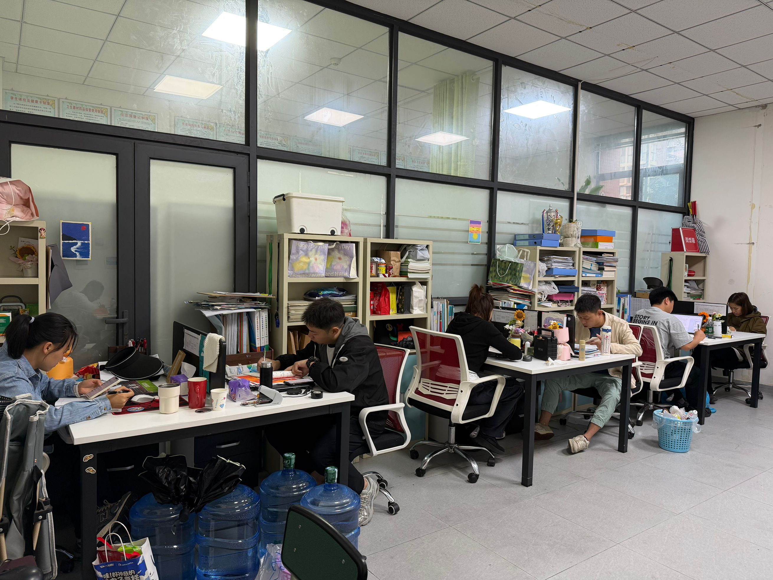 QQ图片20251022114650.jpg QQ图片20251022114650.jpg