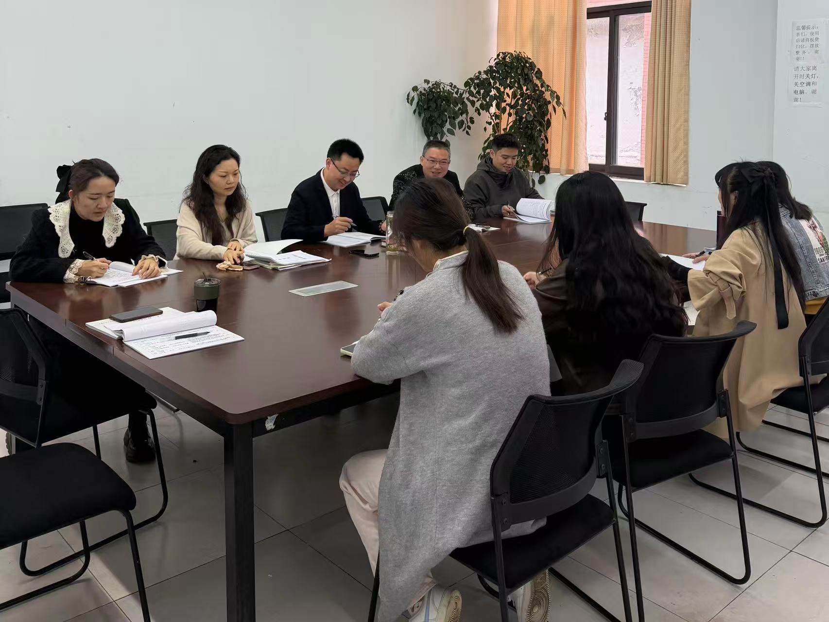 5279a5469b6494073567c482fa9f212.jpg 5279a5469b6494073567c482fa9f212.jpg