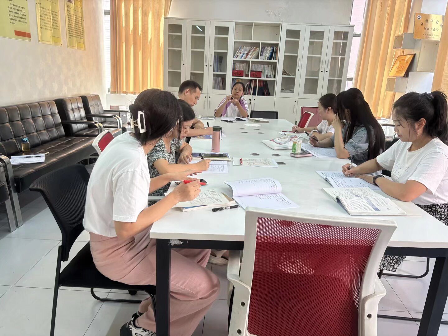 2460c6ee6a2d9de36dee8c286bfd4217.jpg 2460c6ee6a2d9de36dee8c286bfd4217.jpg